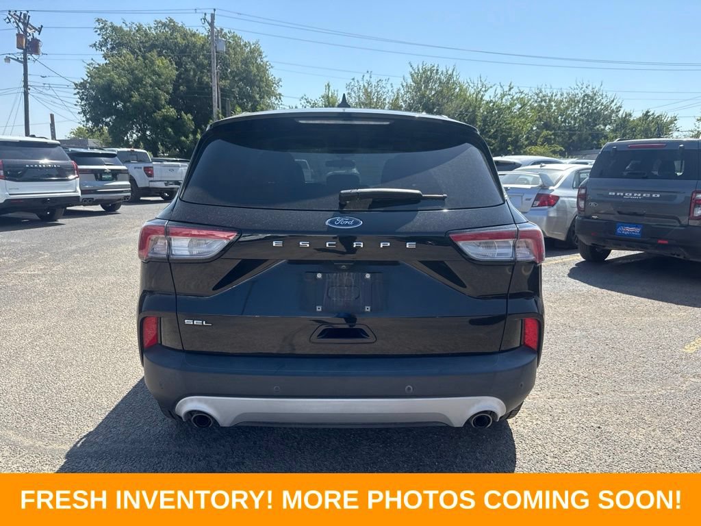 Used 2021 Ford Escape SEL FWD image 3