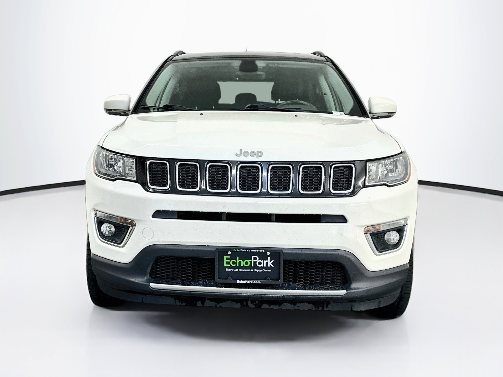 Used 2018 Jeep Compass Limited AWD/4WD image 2