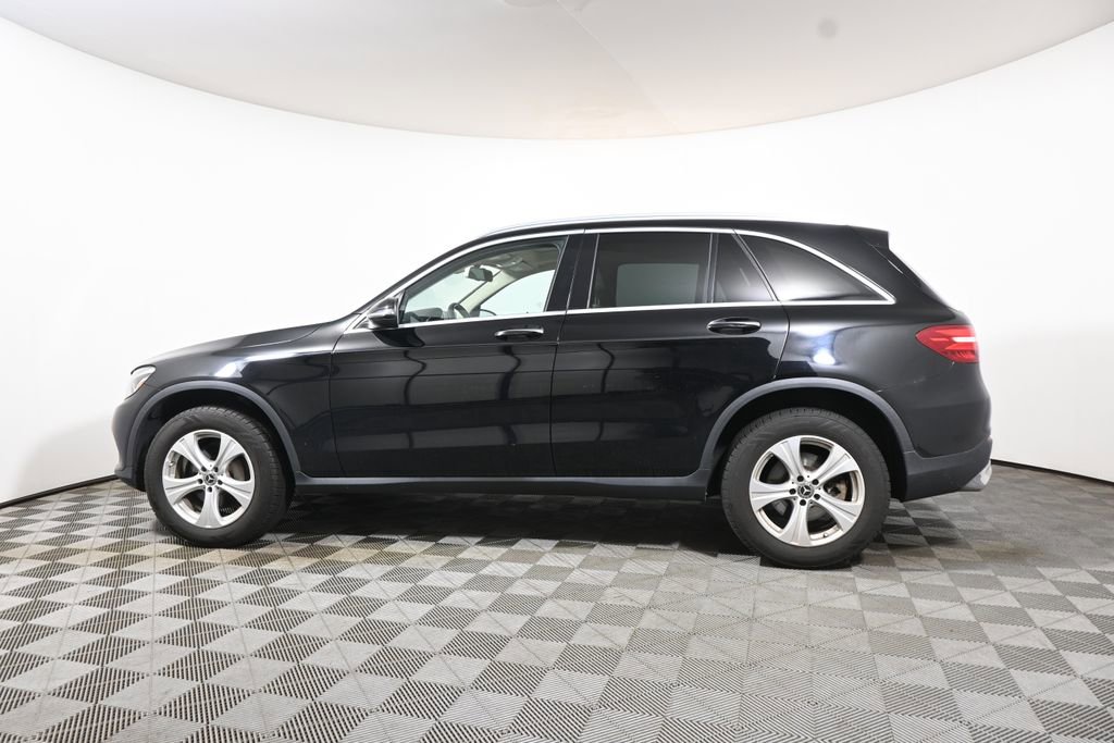 Certified 2018 Mercedes-Benz GLC 300 4MATIC image 2