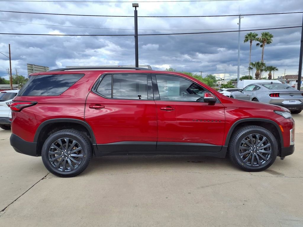 Used 2023 Chevrolet Traverse RS w/ LPO, Floor Liner Package image 8