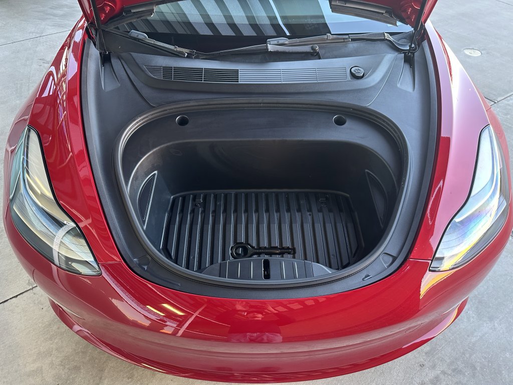 Used 2023 Tesla Model 3 Standard Range image 40