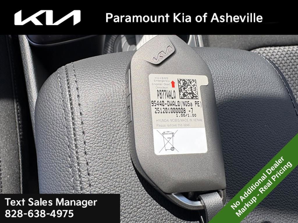 New 2026 Kia Sportage LX image 28