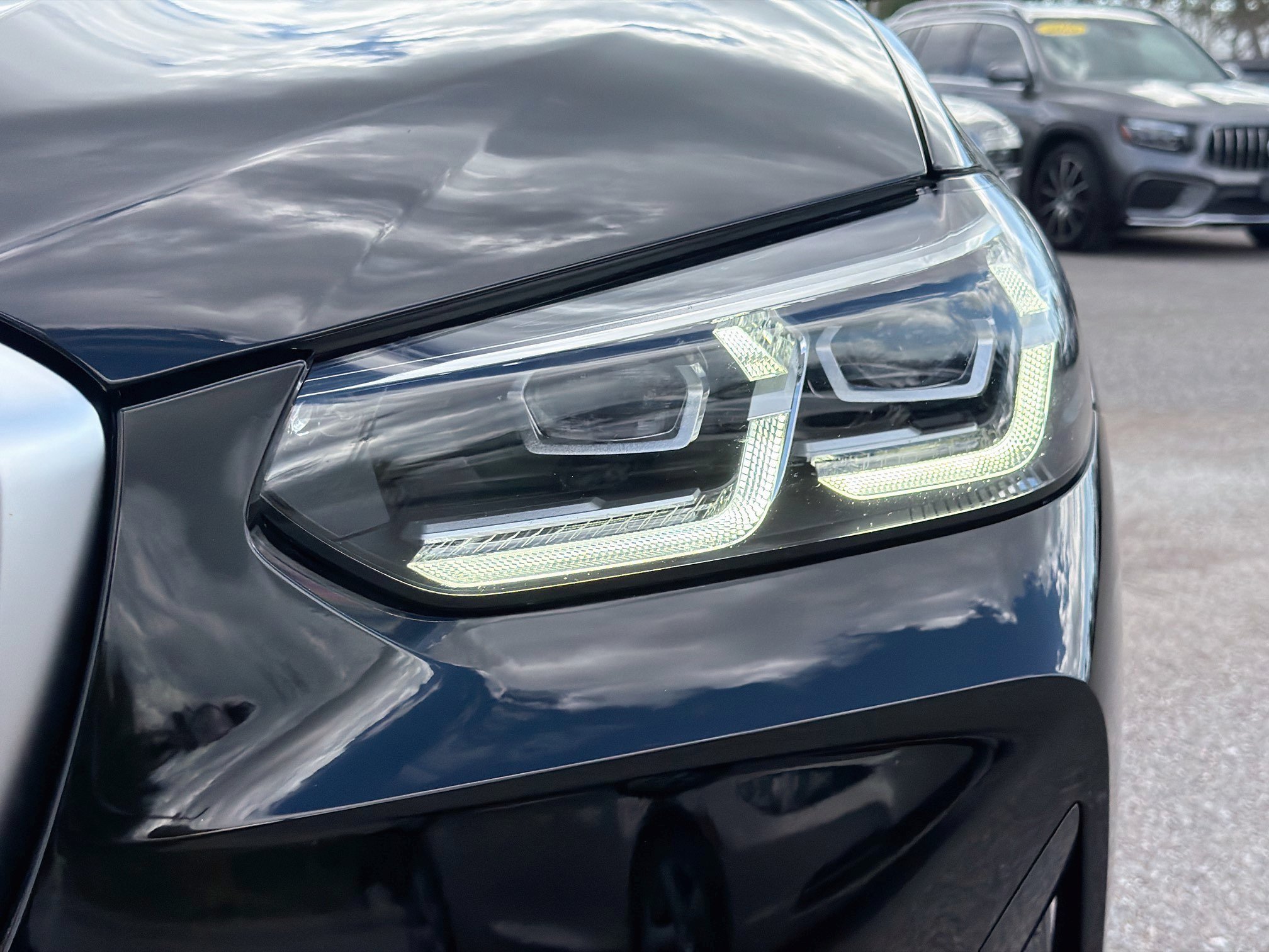 Used 2023 BMW X3 xDrive30i w/ Premium Package w/ZPA AWD/4WD image 10