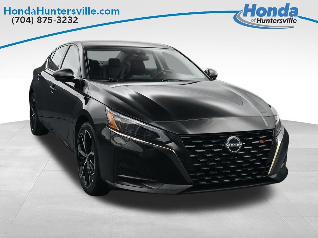 Used 2025 Nissan Altima 2.5 SR FWD 360° Tour