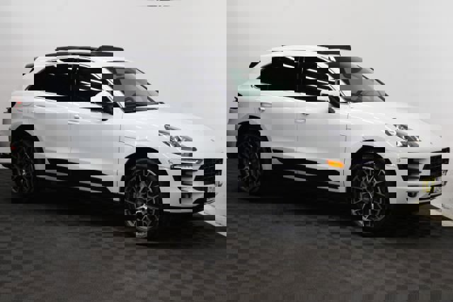 Used 2015 Porsche Macan S w/ Premium Package Plus image 1