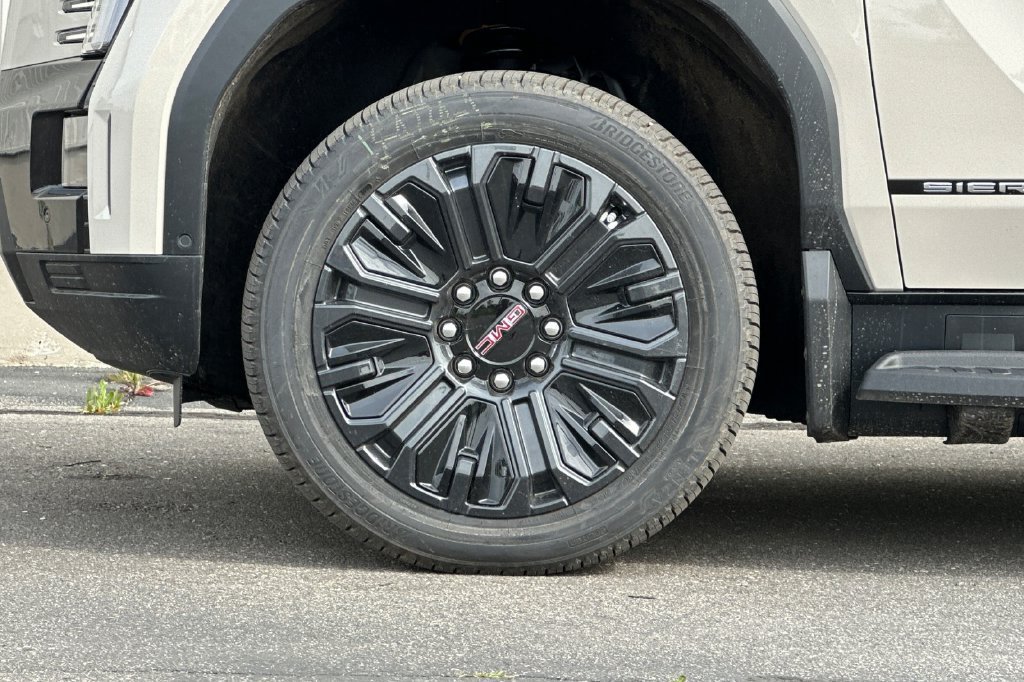 New 2026 GMC Sierra EV Elevation w/ Premium Package AWD/4WD image 10