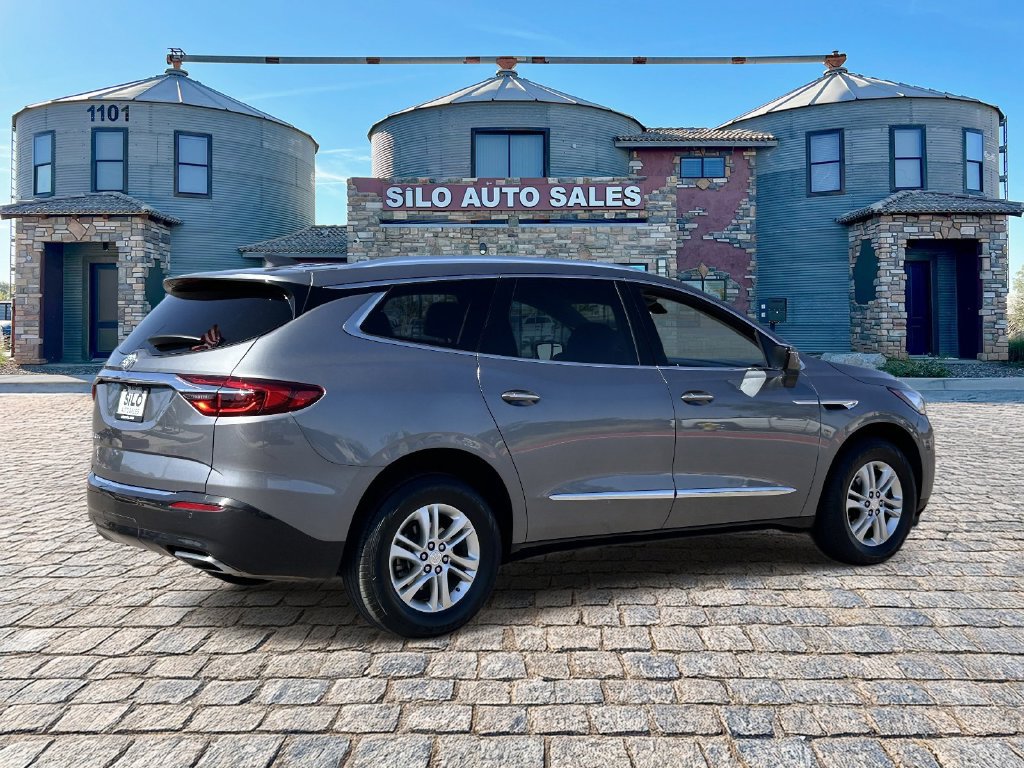 Used 2021 Buick Enclave Essence w/ Sound and Sites Package AWD/4WD image 4
