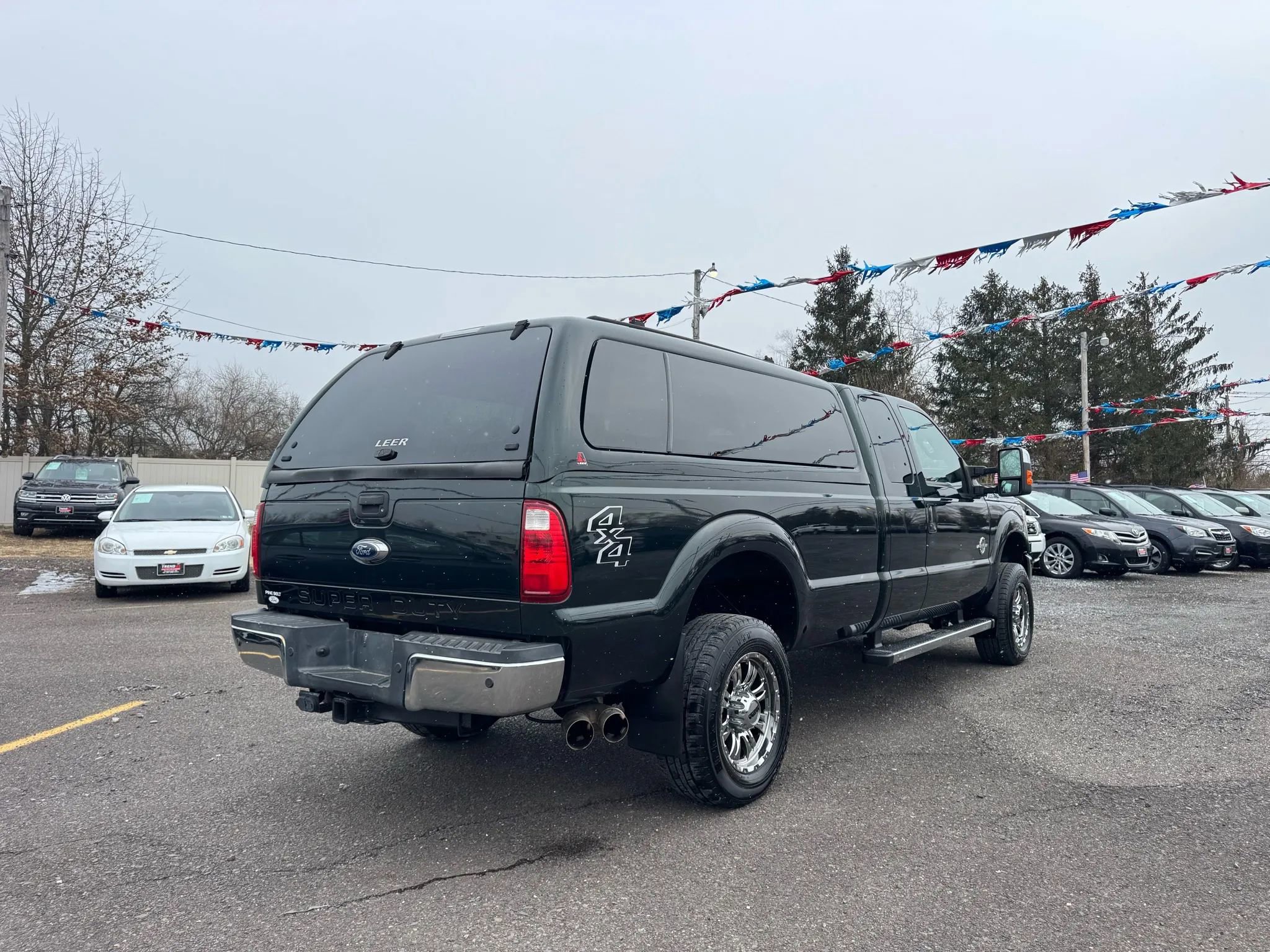 Used 2015 Ford F350 Lariat w/ Chrome Package image 6