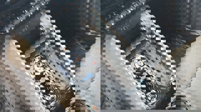 Used 2023 Chevrolet Colorado ZR2 w/ ZR2 Convenience Package III image 23