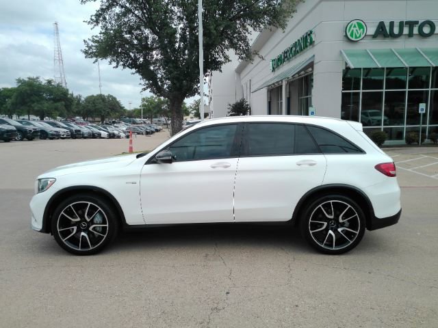 Used 2017 Mercedes-Benz GLC 43 AMG 4MATIC image 10