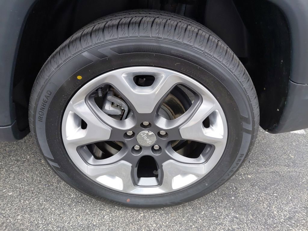 Used 2018 Jeep Compass Limited w/ Navigation Group image 15