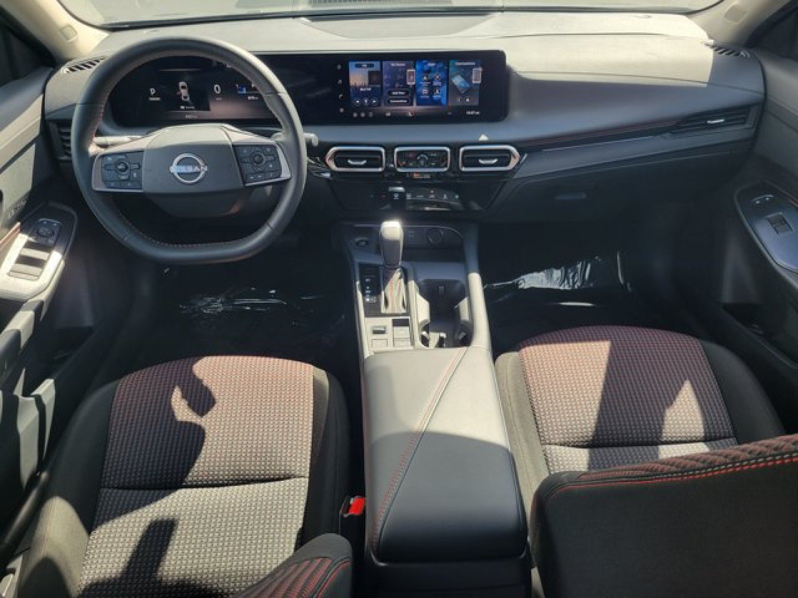 Used 2026 Nissan Sentra SR w/ Floor Mat Package FWD image 29