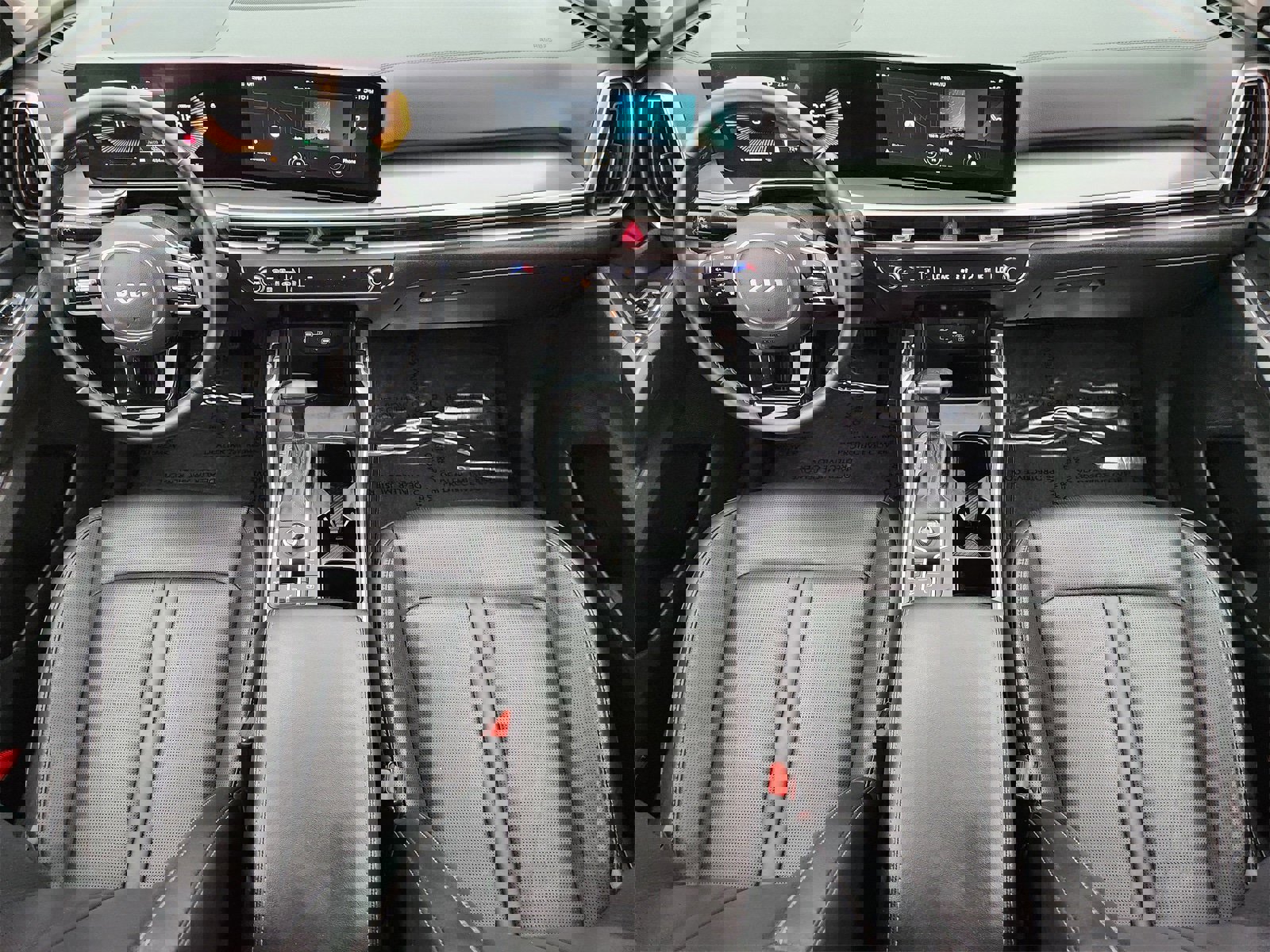 Used 2025 Kia Sorento S w/ Panoramic Sunroof Package image 34