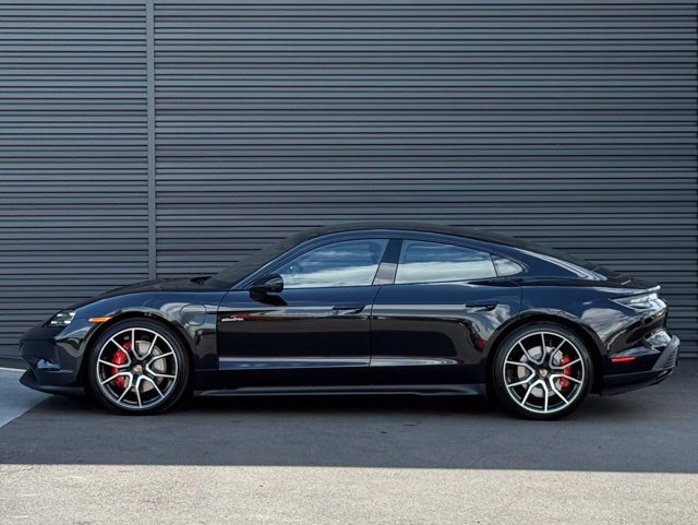 New 2026 Porsche Taycan 4S AWD/4WD image 2