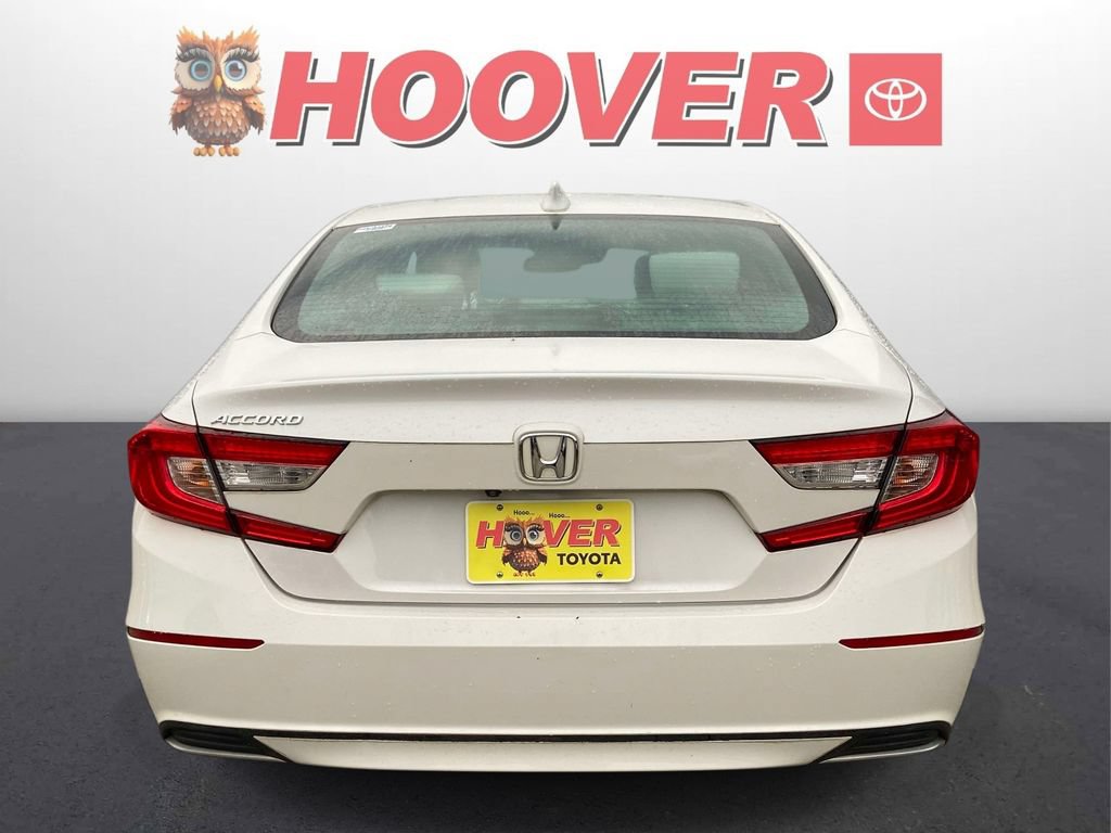 Used 2018 Honda Accord EX image 3