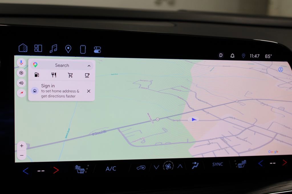 Used 2025 Chevrolet Suburban LT image 48