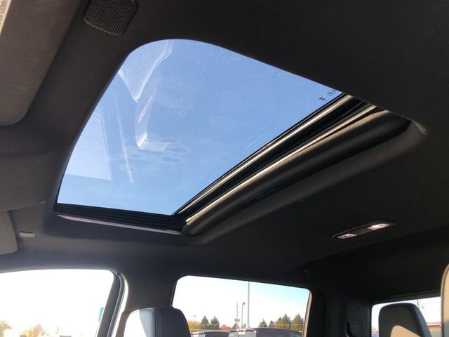 Used 2024 Chevrolet Silverado 1500 High Country w/ High Country Premium Package image 19