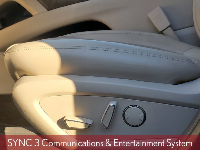 Used 2019 Lincoln Nautilus Reserve AWD/4WD image 7