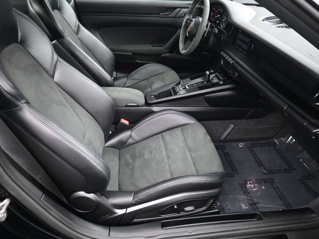 Used 2023 Porsche 911 Carrera 4 GTS image 22