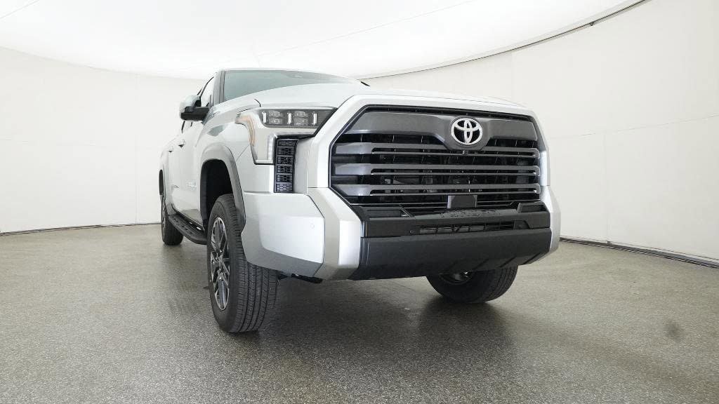 New 2026 Toyota Tundra Limited AWD/4WD image 30