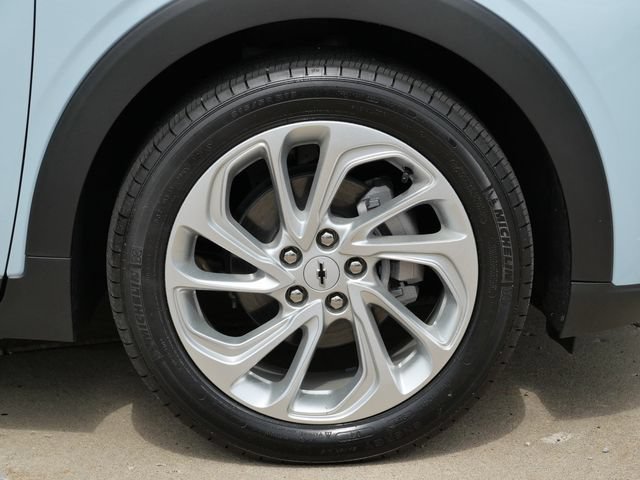 Used 2023 Chevrolet Bolt EUV LT FWD image 9