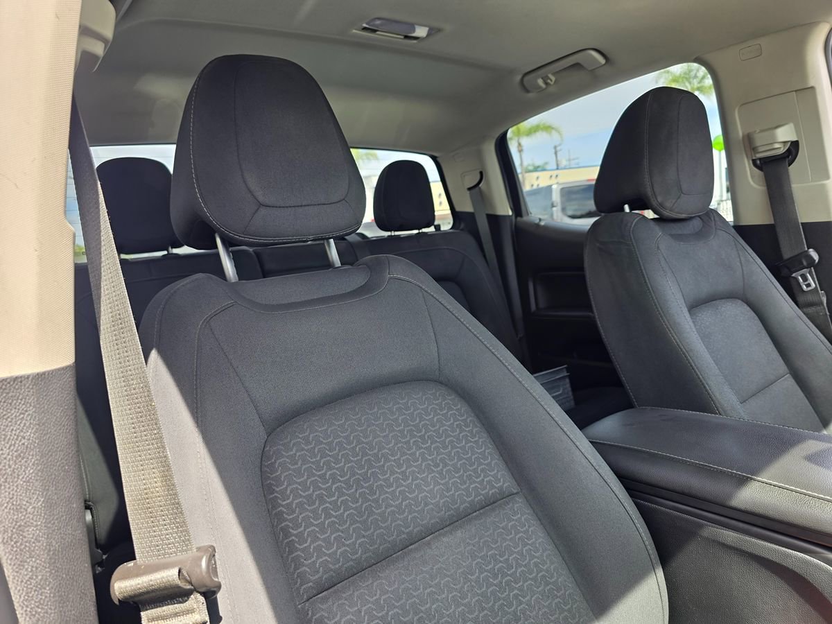 Used 2018 GMC Canyon SLE w/ SLE Convenience Package image 11