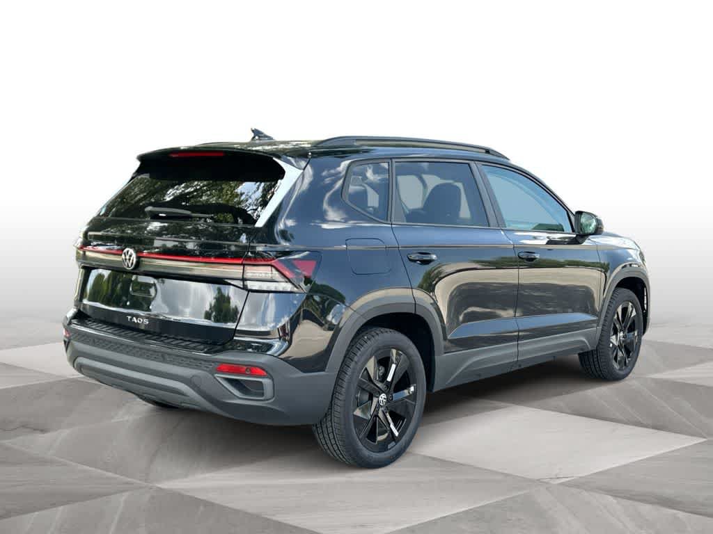 New 2026 Volkswagen Taos SE FWD image 8