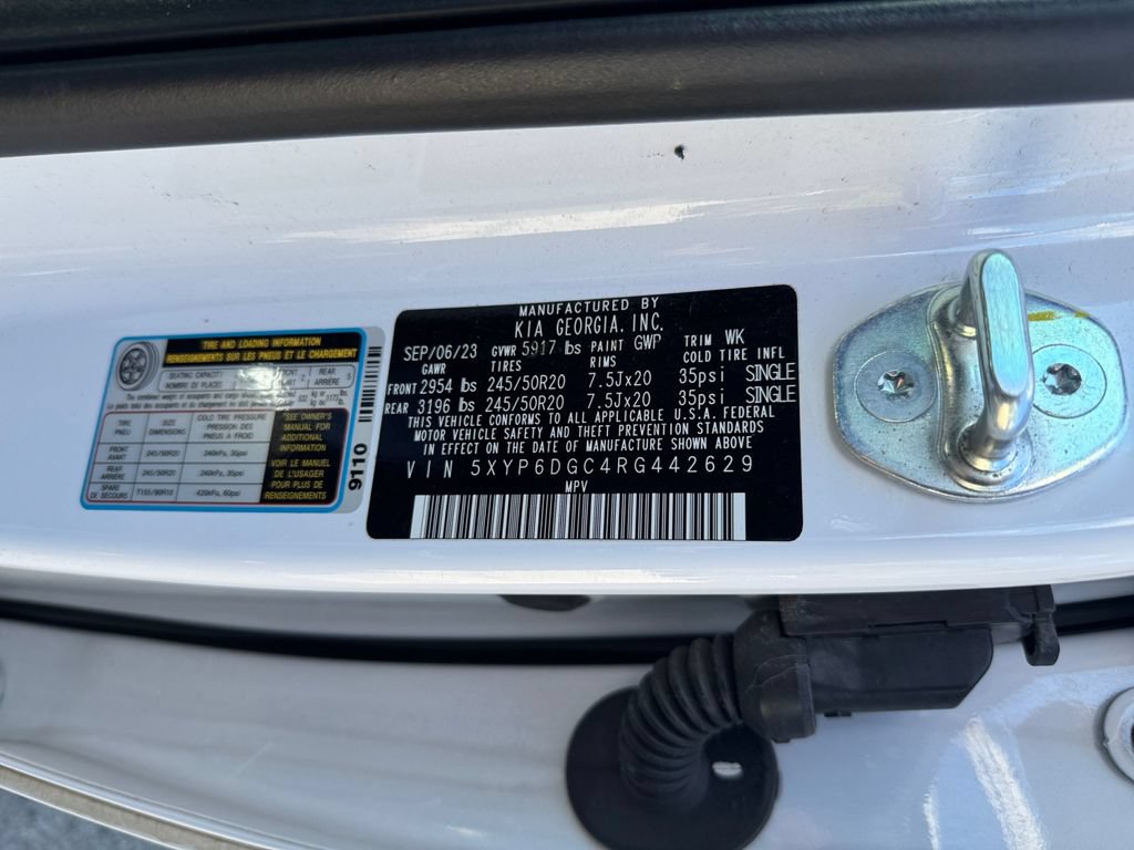 Certified 2024 Kia Telluride S w/ S Sunroof Package AWD/4WD image 31