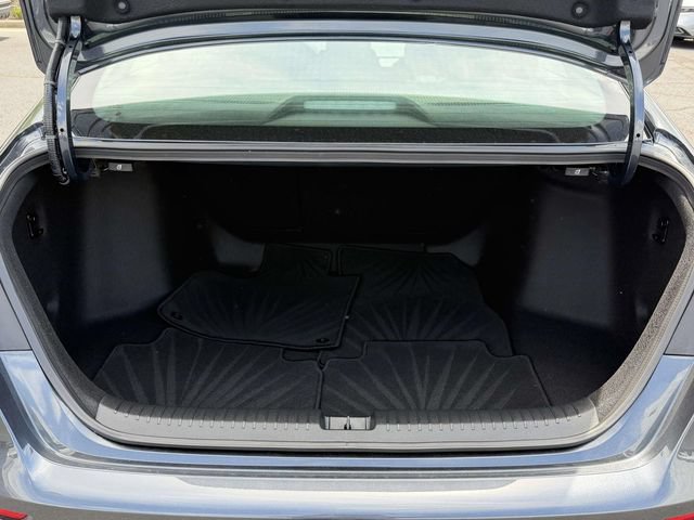 Certified 2025 Honda Accord SE image 8