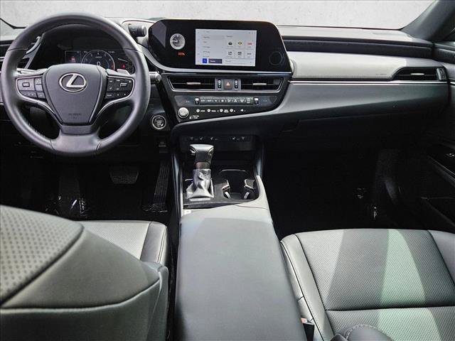 Used 2024 Lexus ES 250 w/ Premium Package AWD/4WD image 18