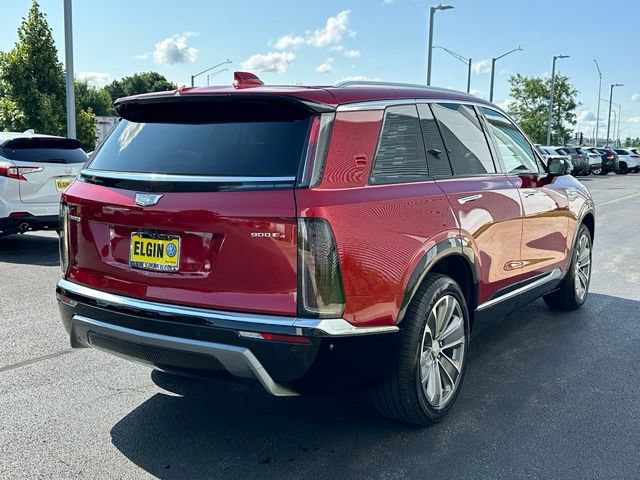 Used 2026 Cadillac Vistiq Luxury w/ LPO, Floor Liner Package AWD/4WD image 4