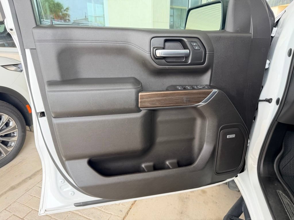Used 2019 Chevrolet Silverado 1500 RST w/ All-Star Edition AWD/4WD image 12