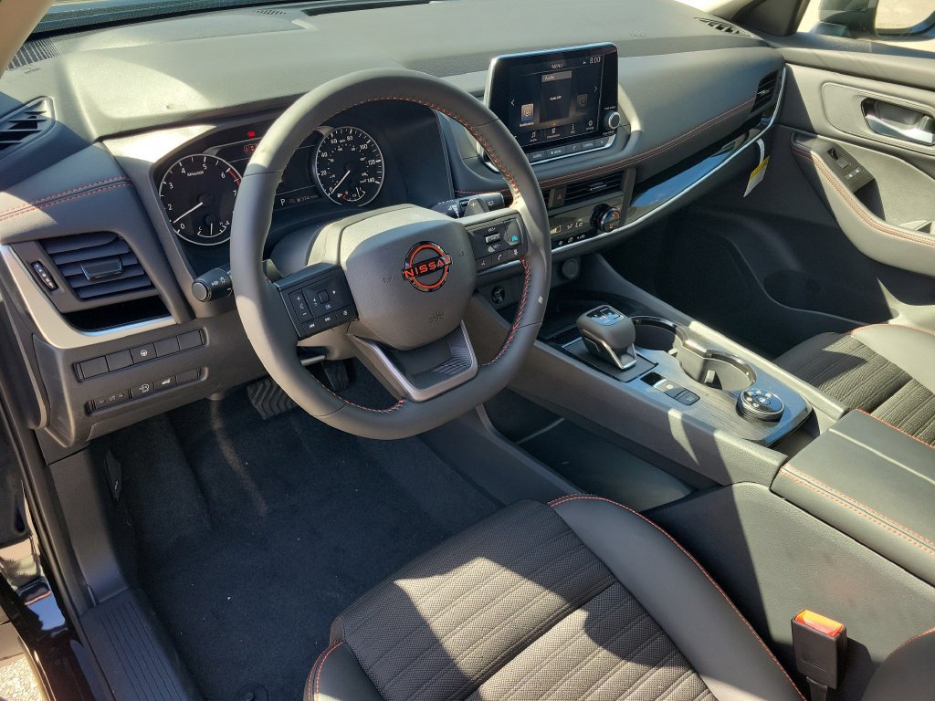 New 2026 Nissan Rogue SV AWD/4WD image 21