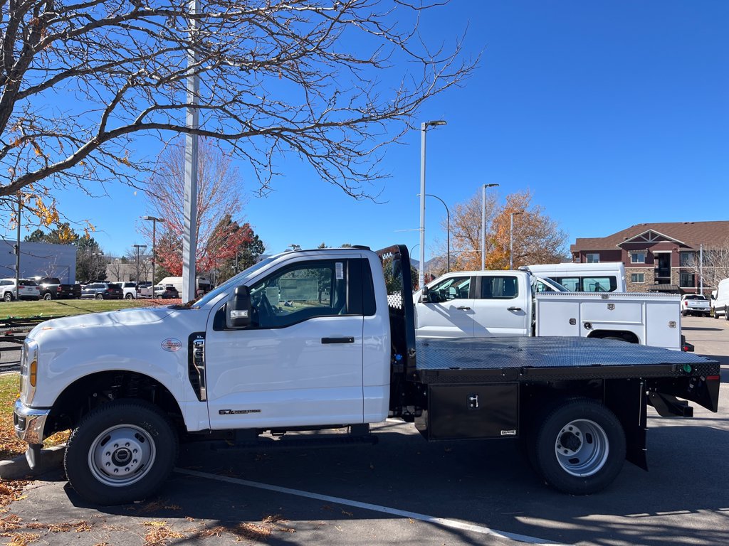 New 2025 Ford F350 XL w/ XL Chrome Package AWD/4WD image 4