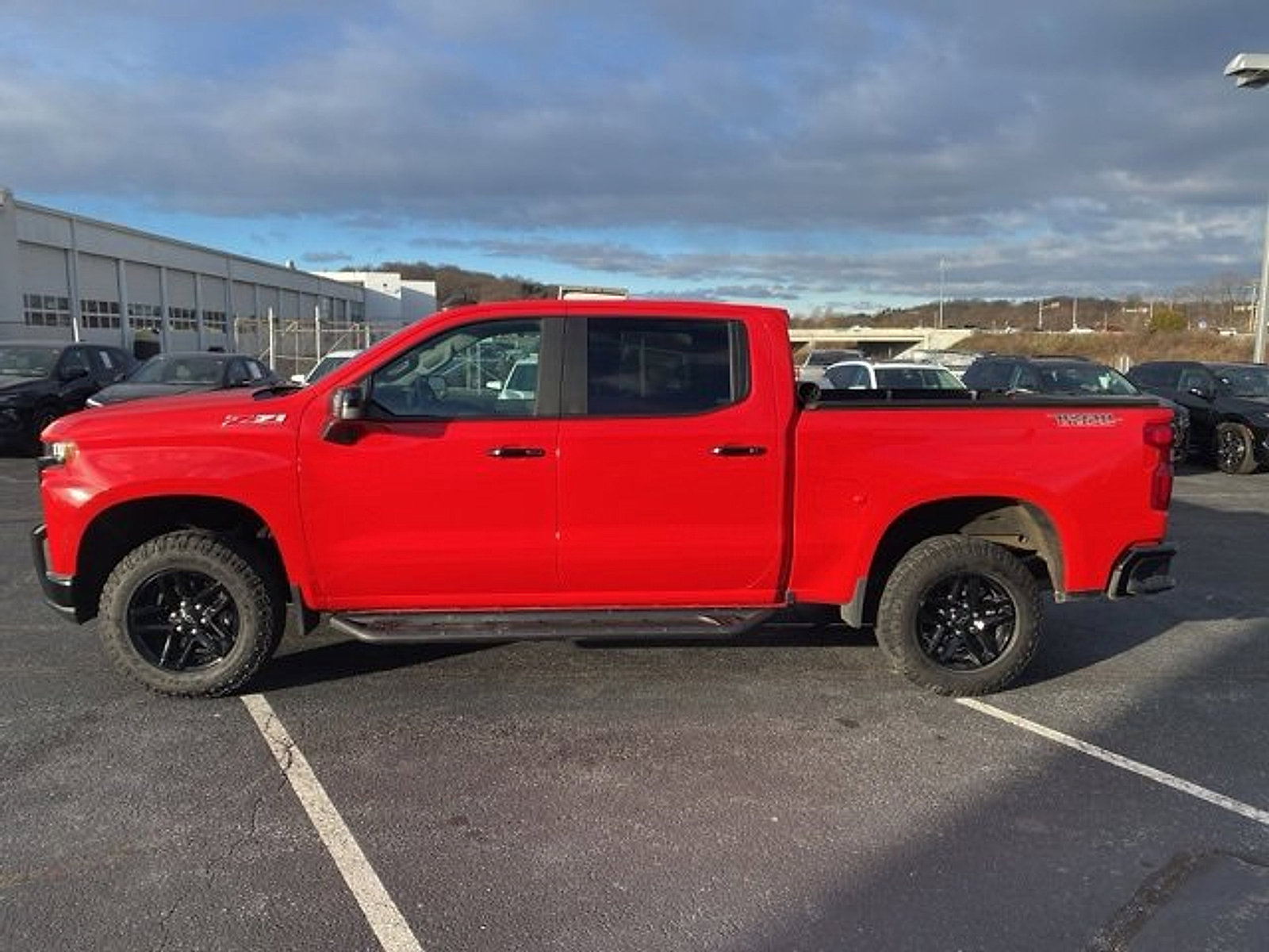 Used 2019 Chevrolet Silverado 1500 LT Trail Boss image 7