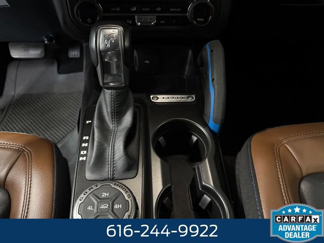 Used 2023 Ford Bronco Outer Banks AWD/4WD image 16