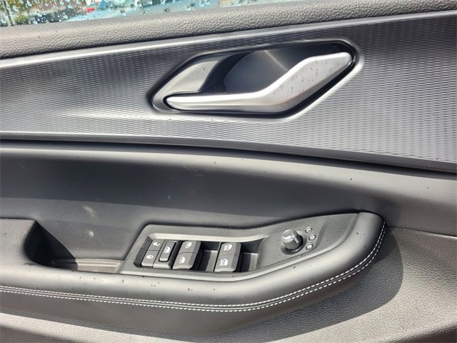 New 2025 Jeep Grand Cherokee Altitude image 20