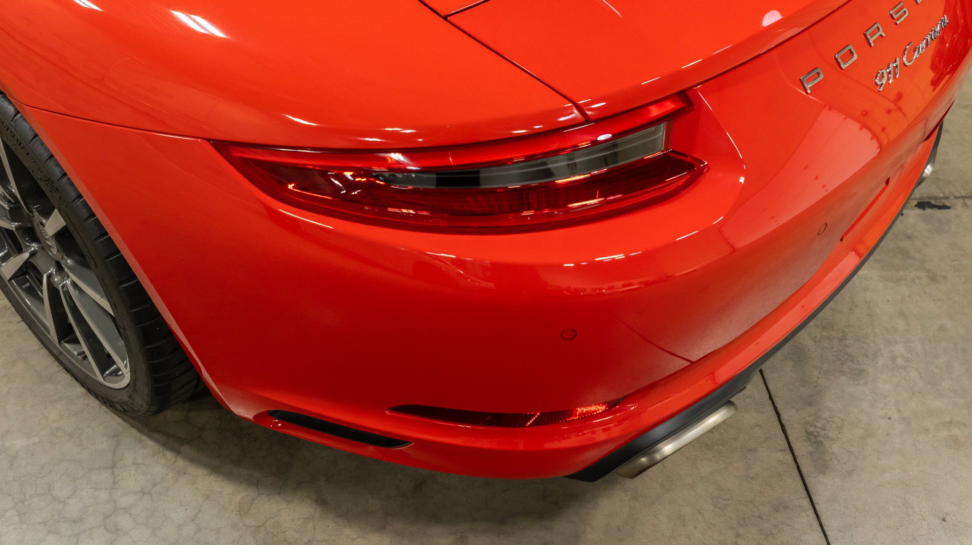 Used 2018 Porsche 911 Carrera RWD image 22