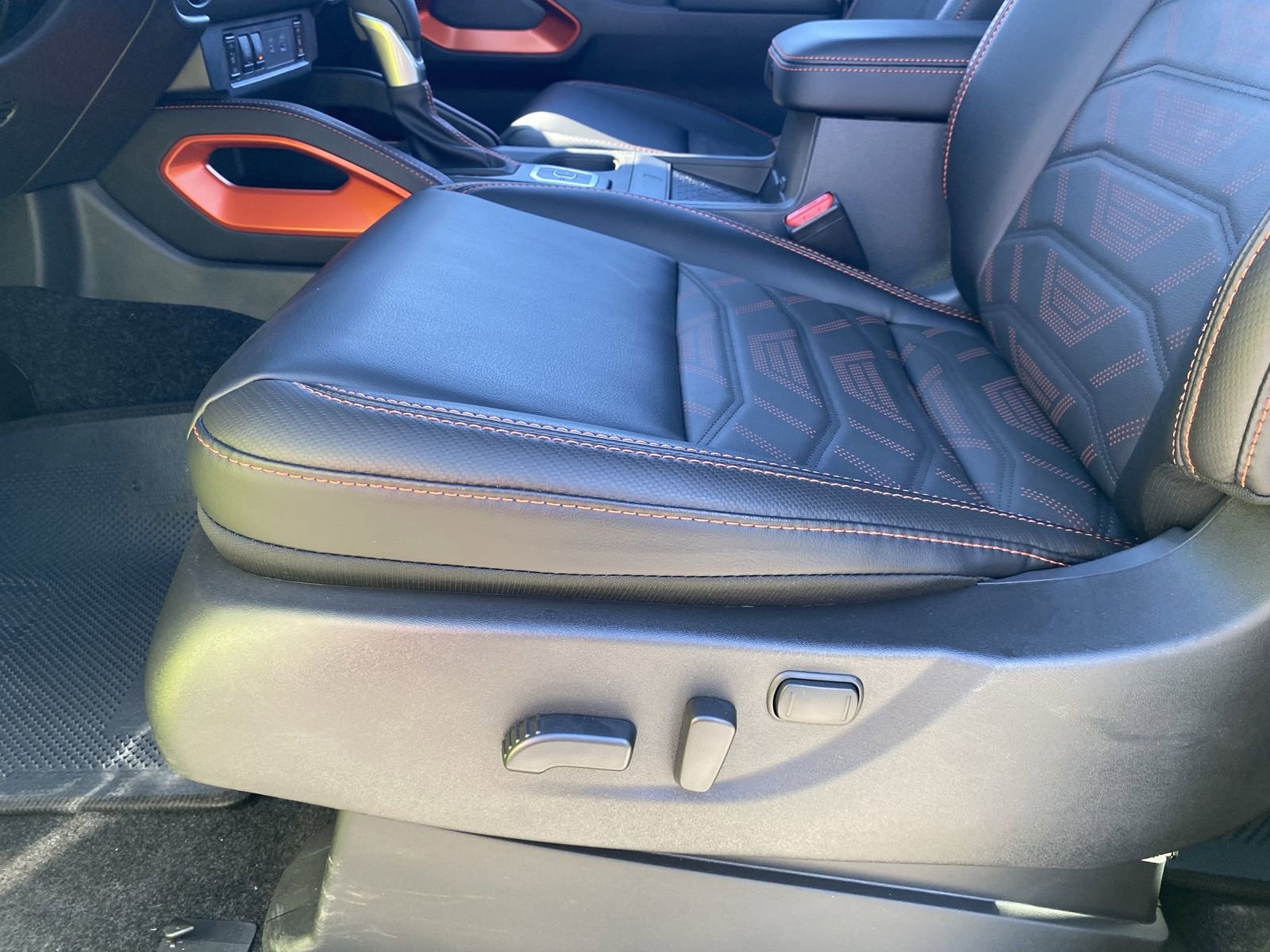 New 2026 Nissan Frontier PRO-4X w/ Pro Premium Package image 21