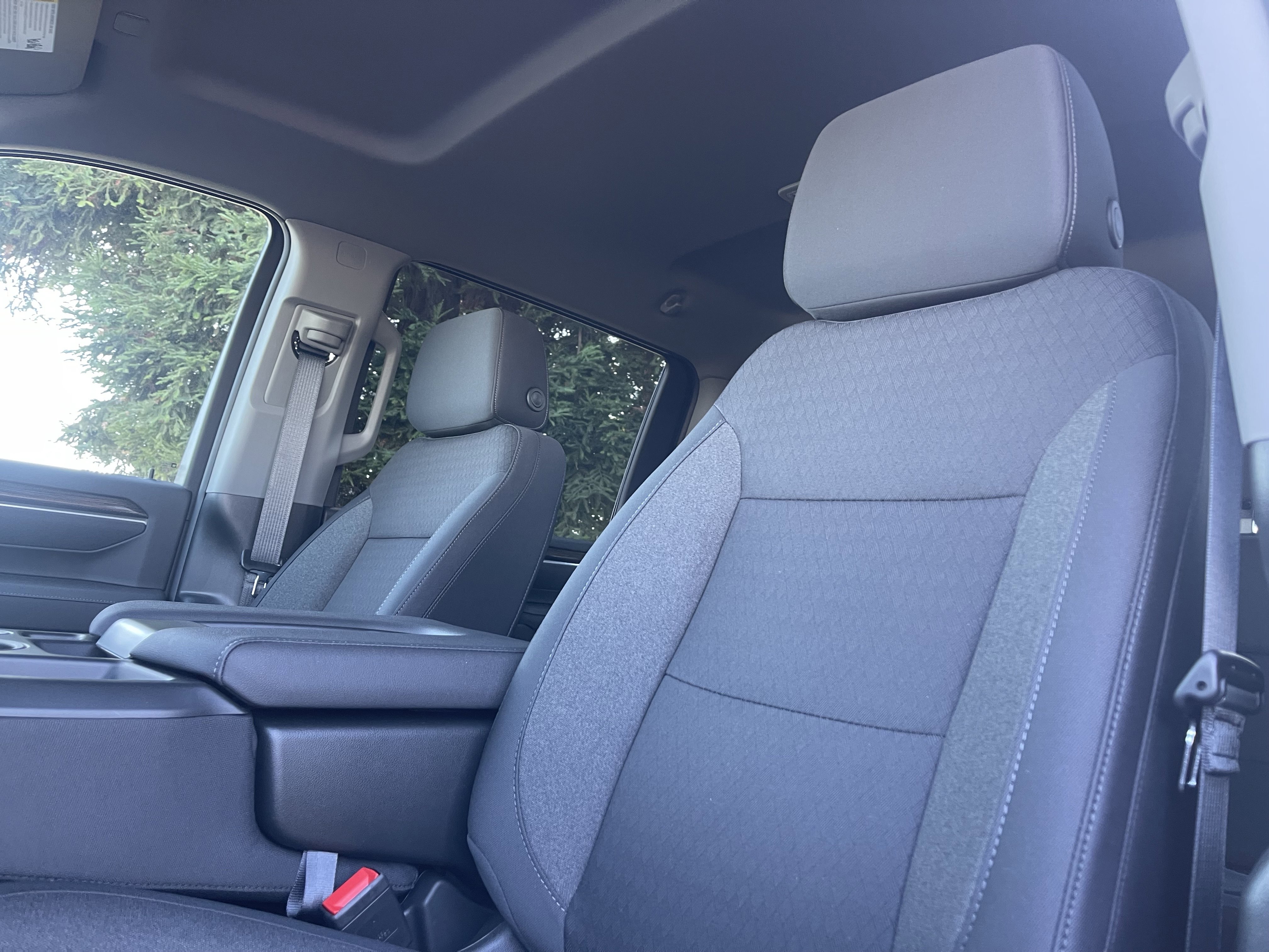 New 2026 Chevrolet Silverado 2500 LT w/ Z71 Chrome Sport Edition image 15