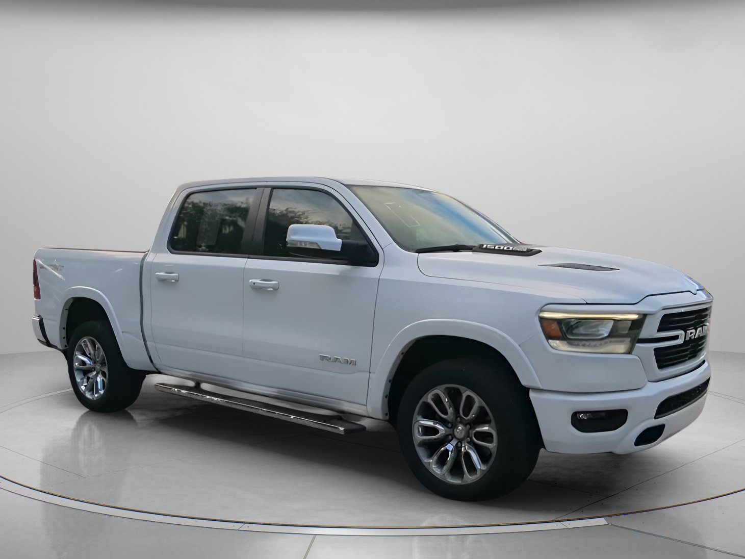 Used 2022 RAM 1500 Laramie w/ Sport Appearance Package AWD/4WD image 35