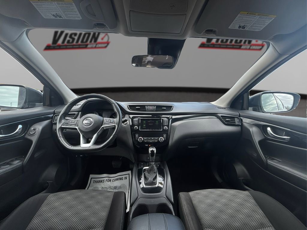 Used 2019 Nissan Rogue Sport SV w/ Technology Package AWD/4WD image 25