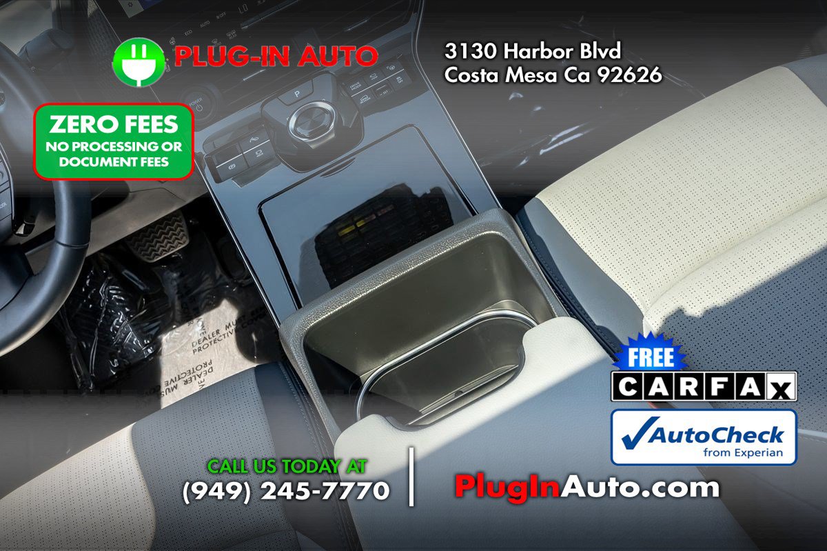 Used 2023 Subaru Solterra AWD image 20