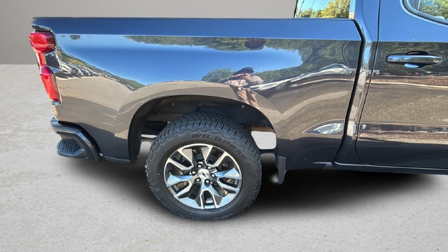 Used 2022 Chevrolet Silverado 1500 RST AWD/4WD image 38
