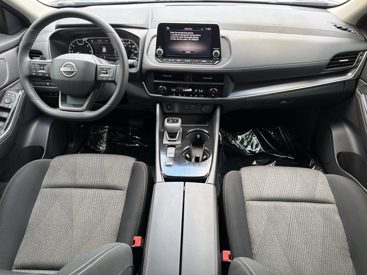 Used 2026 Nissan Rogue SV FWD image 13