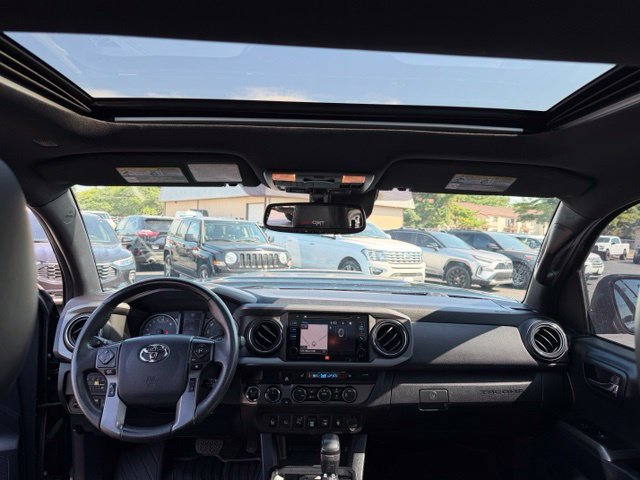 Used 2019 Toyota Tacoma TRD Pro AWD/4WD image 33