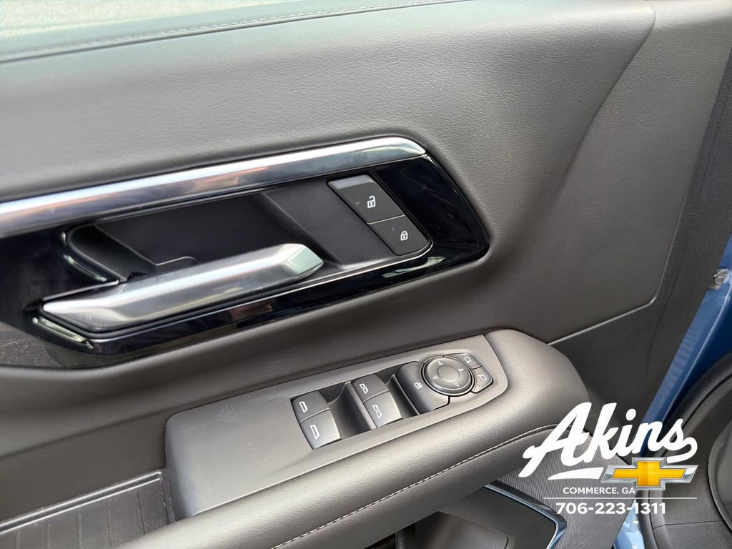 New 2025 Chevrolet Tahoe LS w/ LPO, Dark Essentials Package AWD/4WD image 17