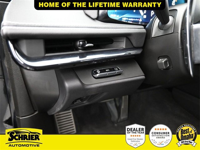 Used 2023 Chevrolet Corvette Stingray Preferred Cpe w/ Stealth Interior Trim Package image 14