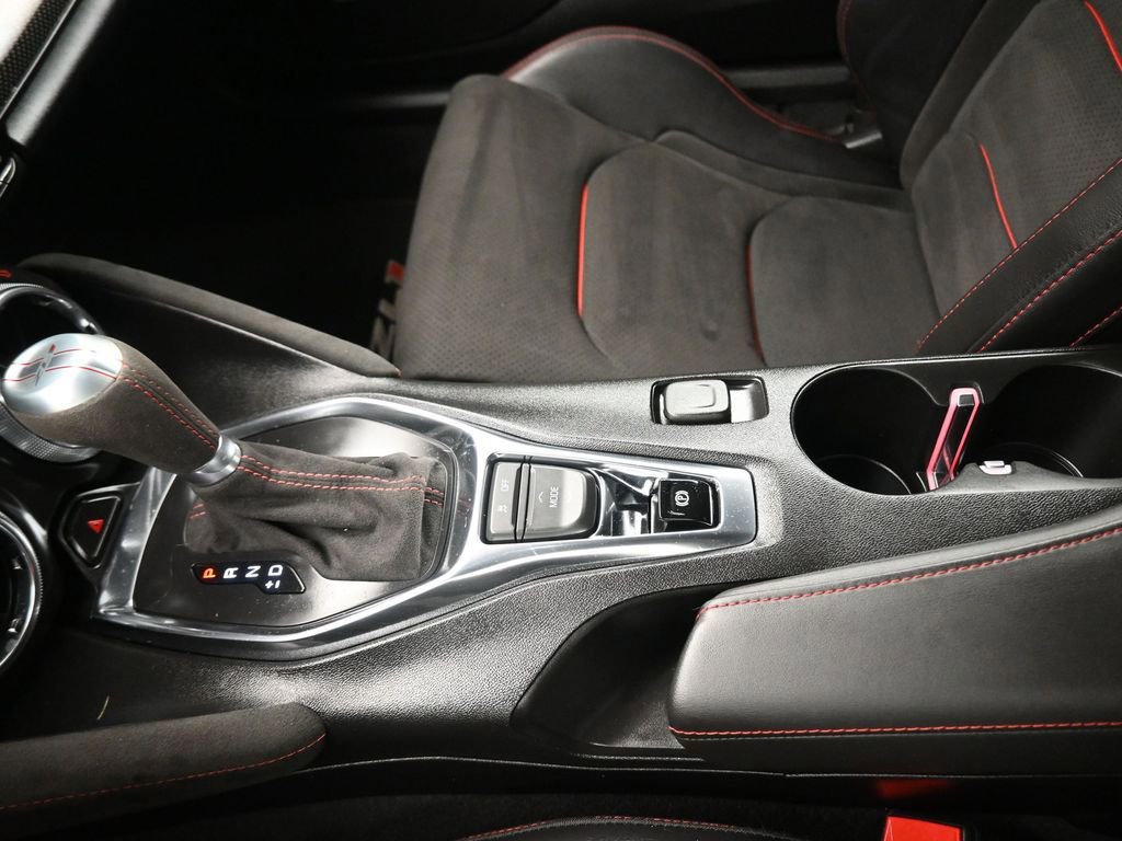 Used 2019 Chevrolet Camaro ZL1 w/ LPO, ZL1 Protection Package RWD image 26