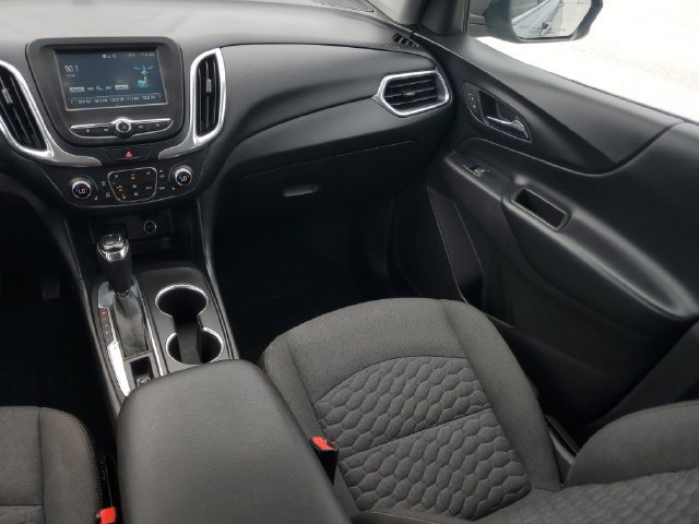 Used 2018 Chevrolet Equinox LT FWD image 15